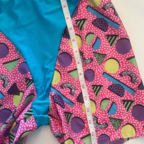 SOLD 80’s Workout Kit/Halloween Costume Women’s (S/M fits up to size 8) 2 pc NWT - Picture 9 of 9